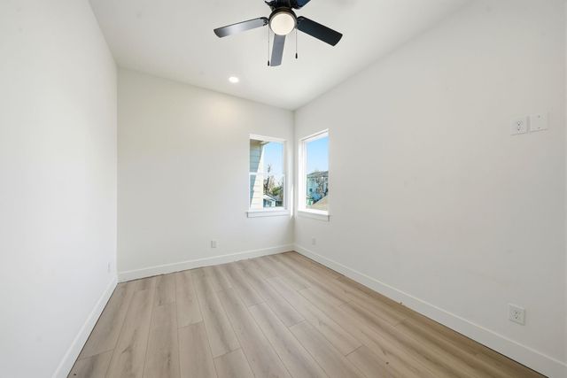 208 A 31st Street, Houston, TX 77018