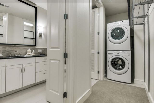 2303 Mid Lane 214, Houston, TX 77027