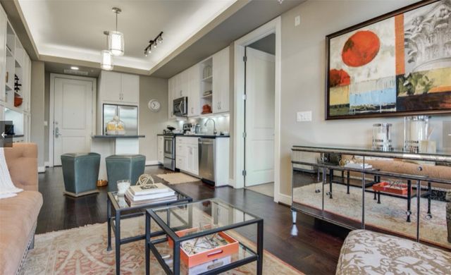 2303 Mid Lane 214, Houston, TX 77027