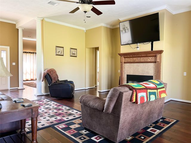 1594 Fm 1147, Marquez, TX 77865