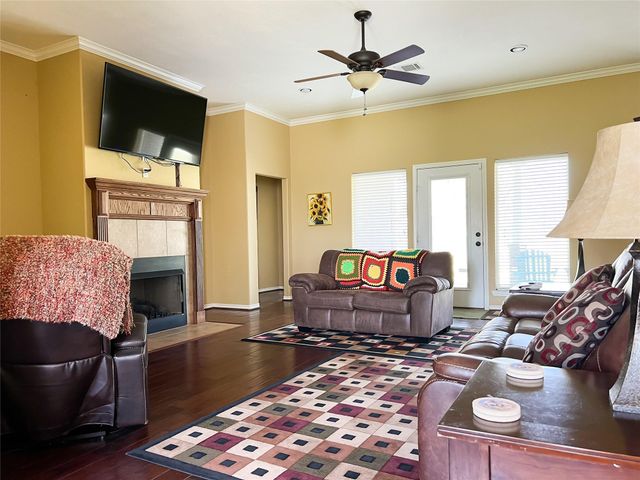 1594 Fm 1147, Marquez, TX 77865