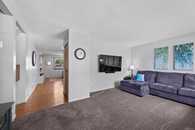 8607 Leslie Drive, Sterling Heights, MI 48314