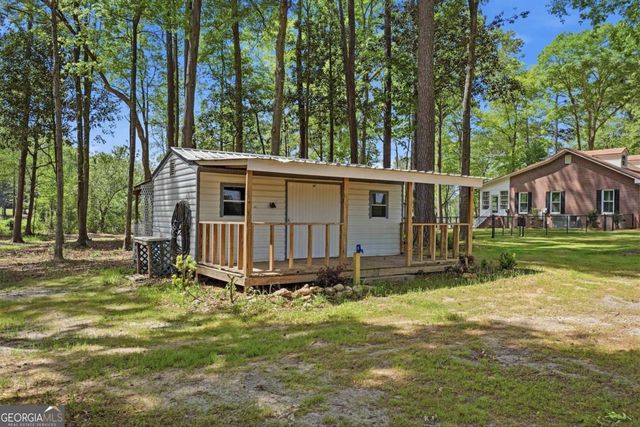 1044 Lewis Mill Lake Road, Vienna, GA 31092