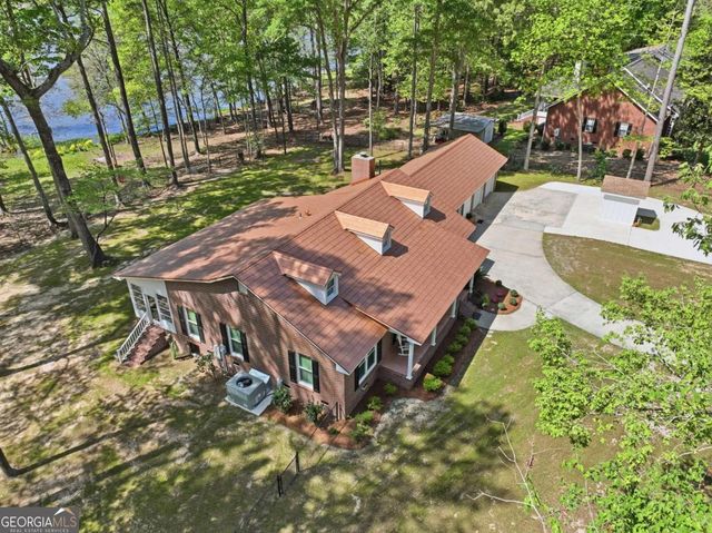1044 Lewis Mill Lake Road, Vienna, GA 31092