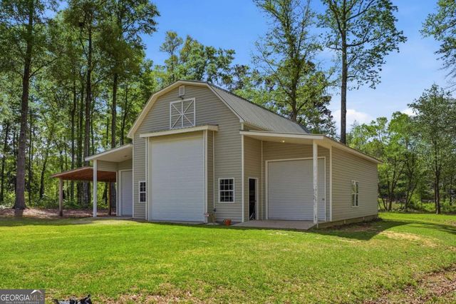 1044 Lewis Mill Lake Road, Vienna, GA 31092