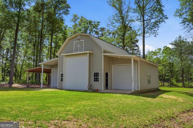 1044 Lewis Mill Lake Road, Vienna, GA 31092