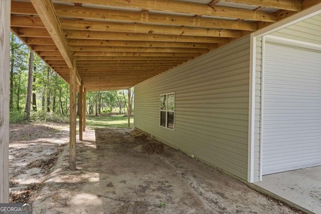 1044 Lewis Mill Lake Road, Vienna, GA 31092