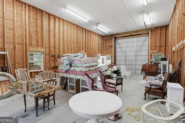 1044 Lewis Mill Lake Road, Vienna, GA 31092