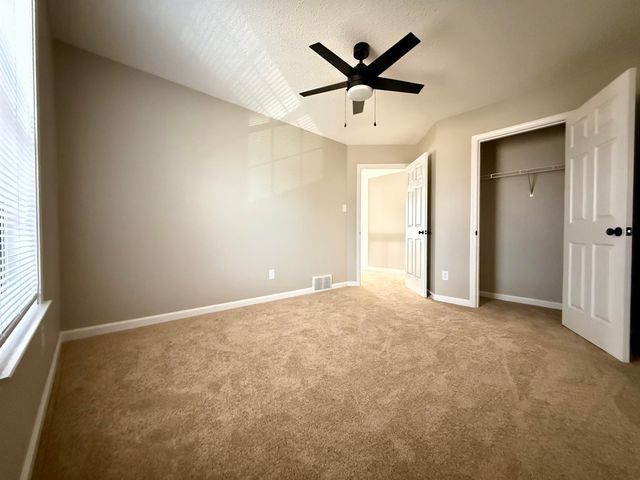 2776 DEER GLADE LN, Memphis, TN 38133