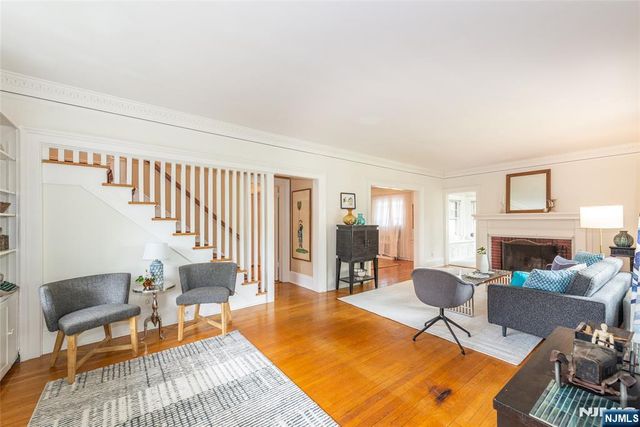 33 Prescott Avenue, Montclair, NJ 07042