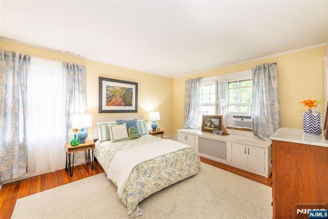 33 Prescott Avenue, Montclair, NJ 07042