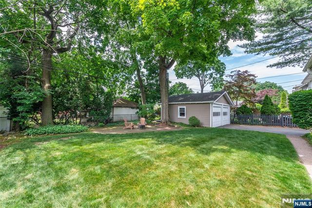 33 Prescott Avenue, Montclair, NJ 07042