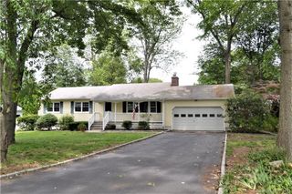 4 Oriole Drive, Norwalk, CT 06851