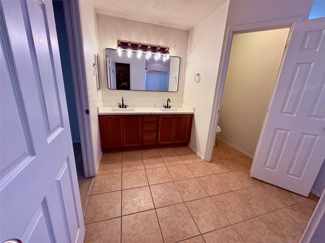 2910 Feather Green Trail, Fresno, TX 77545