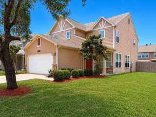 2910 Feather Green Trail, Fresno, TX 77545
