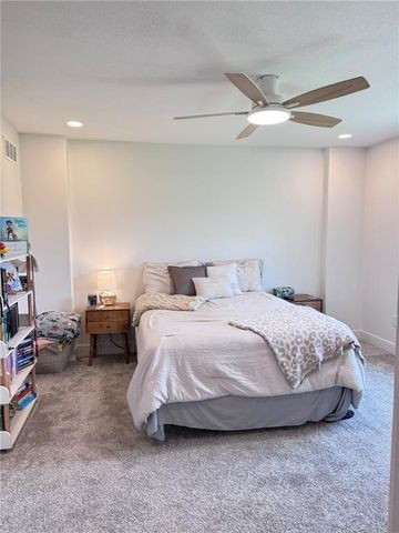 8009 S Enochs Mills Road, Grain Valley, MO 64029