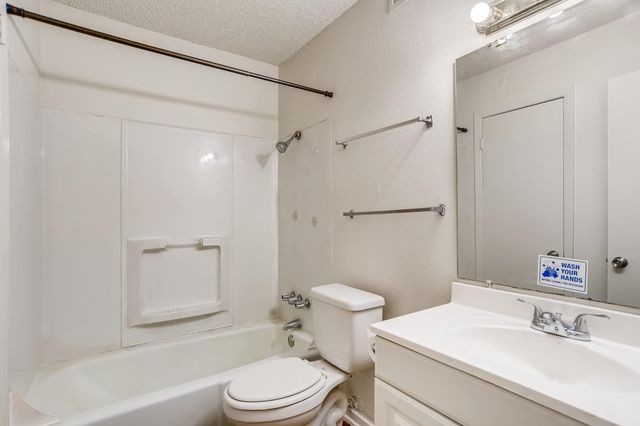 818 Sahara Ave A, Austin, TX 78745