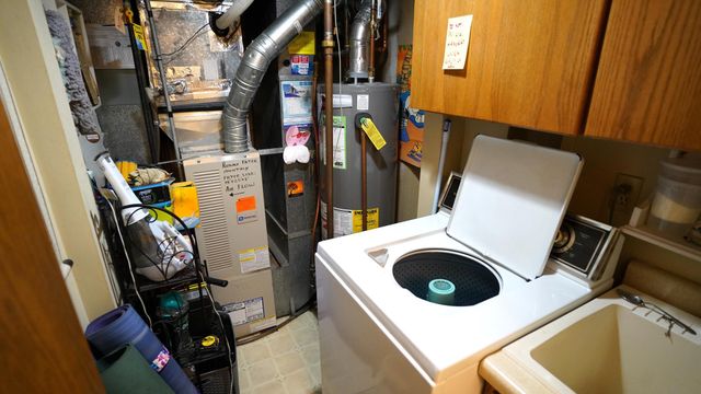 301 Selby Avenue, Saint Paul, MN 55102