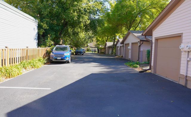 301 Selby Avenue, Saint Paul, MN 55102