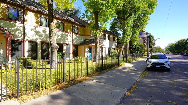 301 Selby Avenue, Saint Paul, MN 55102