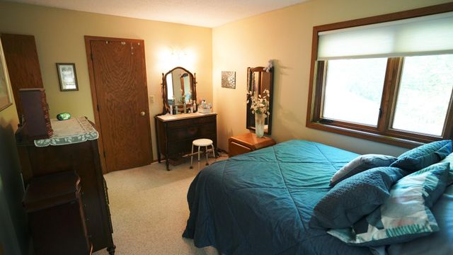 301 Selby Avenue, Saint Paul, MN 55102