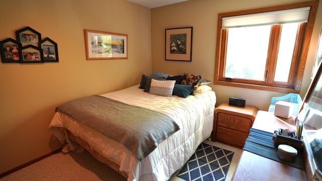 301 Selby Avenue, Saint Paul, MN 55102