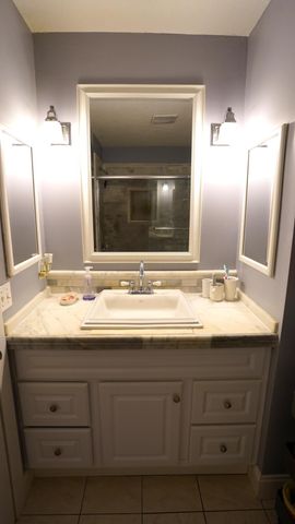 301 Selby Avenue, Saint Paul, MN 55102