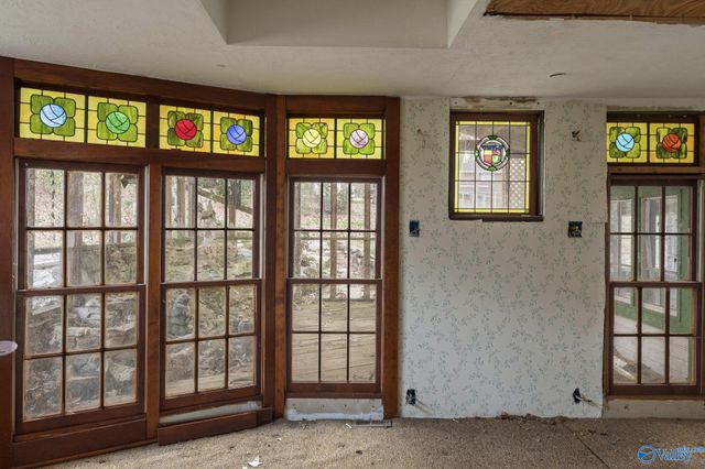 8208 Hickory Hill Lane SE, Huntsville, AL 35802