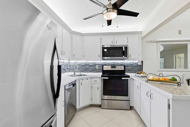 3531 Tall Pine Way A-2, Greenacres, FL 33463