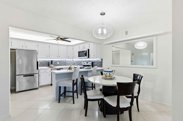 3531 Tall Pine Way A-2, Greenacres, FL 33463