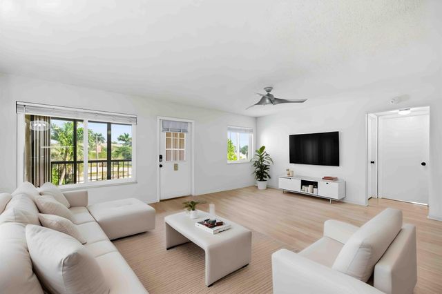 3531 Tall Pine Way A-2, Greenacres, FL 33463