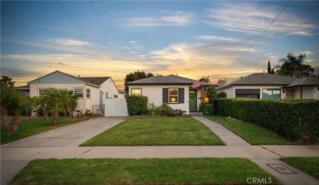 1540 W 215th Street, Torrance, CA 90501