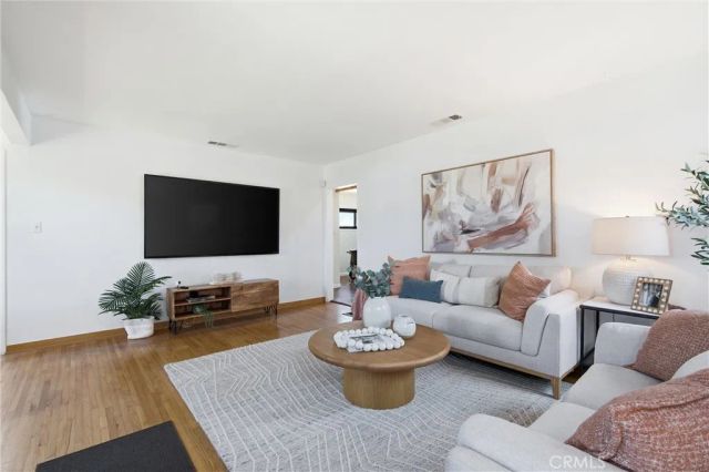 1540 W 215th Street, Torrance, CA 90501