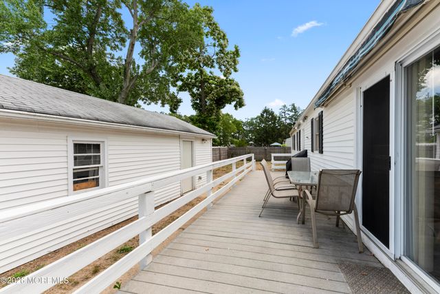 1 Lakeland Drive, Brick, NJ 08723
