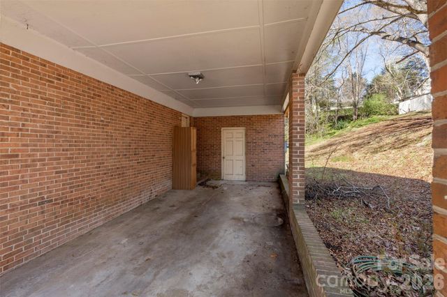 552 Tripolis Street SE, Concord, NC 28025