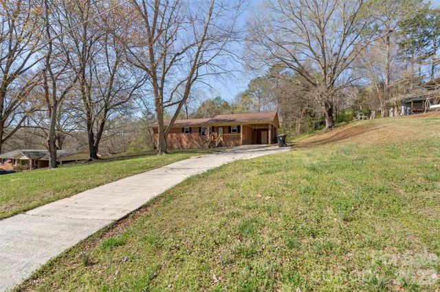 552 Tripolis Street SE, Concord, NC 28025