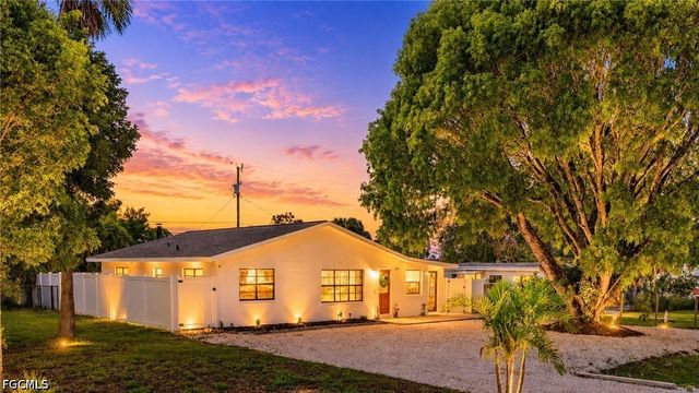 1200 Patterson RD, Cape Coral, FL 33909