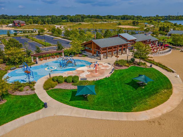 1424 Westport Ridge, Crystal Lake, IL 60014