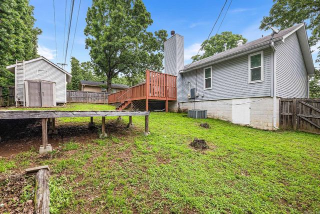 96 Creekwood Drive, Jacksonville, AR 72076