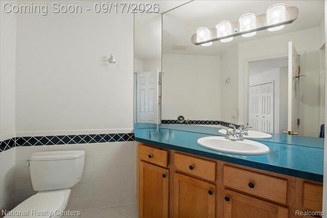 6951 Brook Hollow Court, West Bloomfield Charter Township, MI 48322