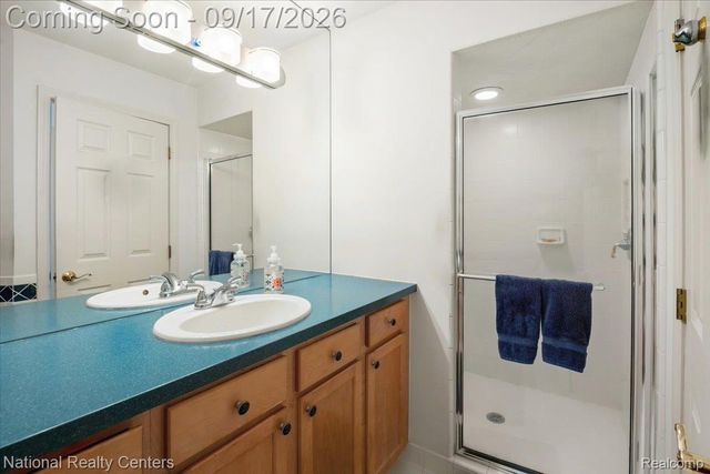 6951 Brook Hollow Court, West Bloomfield Charter Township, MI 48322