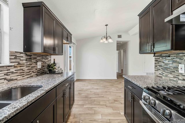 6207 Deer Valley, San Antonio, TX 78242