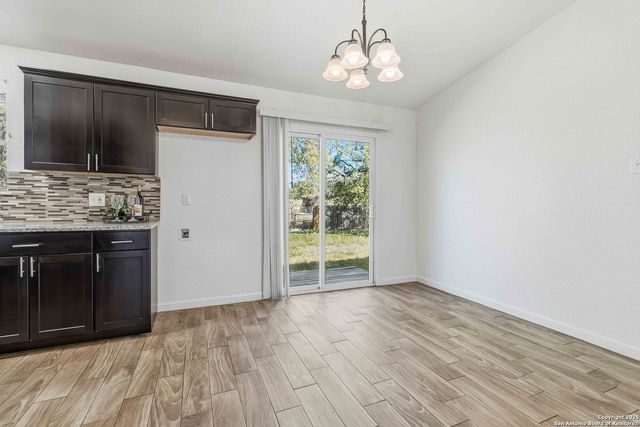 6207 Deer Valley, San Antonio, TX 78242