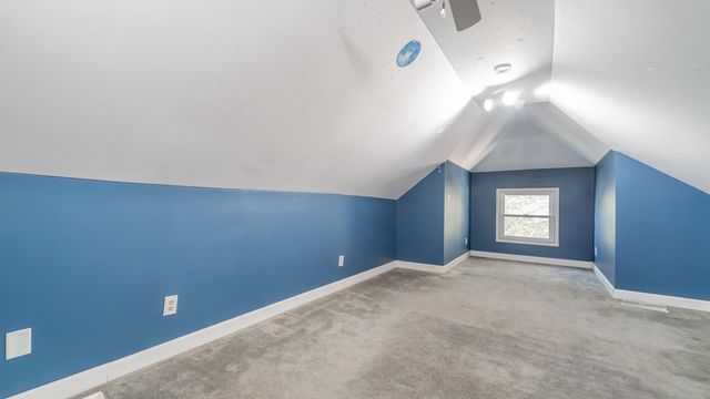 2512 White Oak Avenue, Whiting, IN 46394