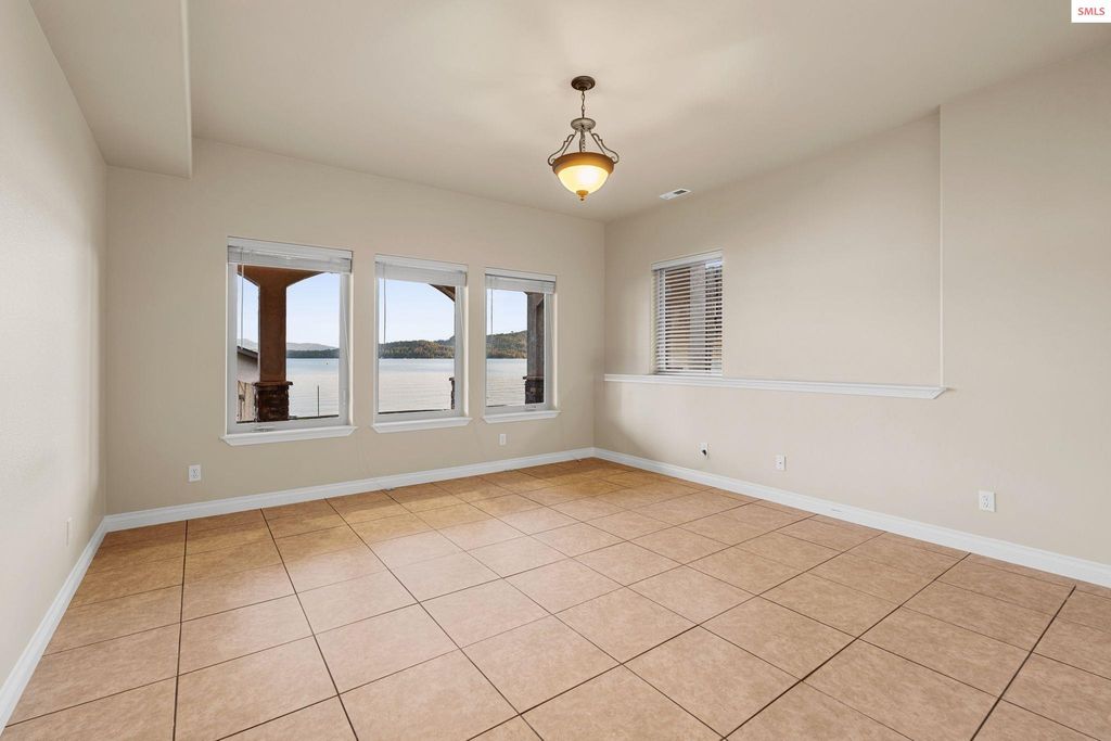 1100 S Division Ave, Sandpoint, ID 83864 photo 53