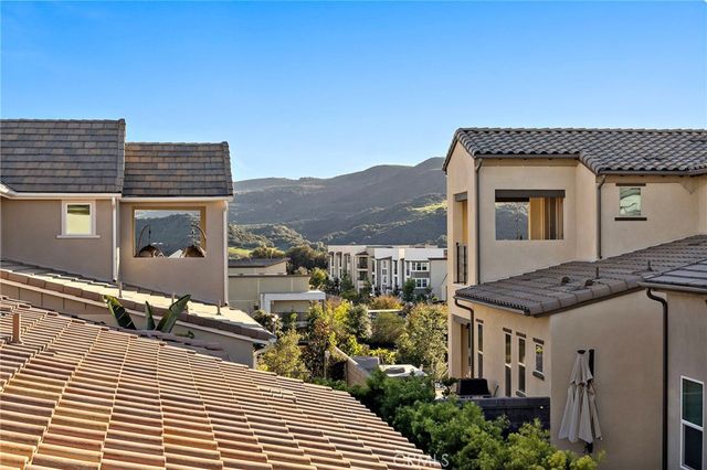 756 Sunrise Road, Rancho Mission Viejo, CA 92694