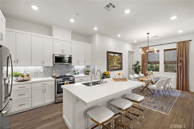 756 Sunrise Road, Rancho Mission Viejo, CA 92694