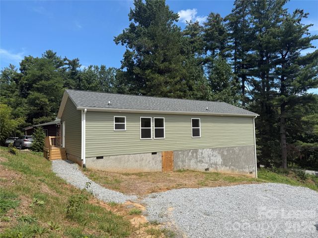 509 Bonner Street, Hendersonville, NC 28739