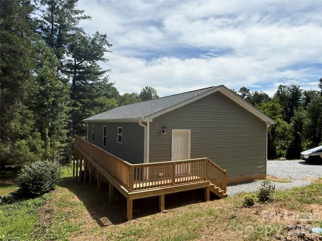 509 Bonner Street, Hendersonville, NC 28739