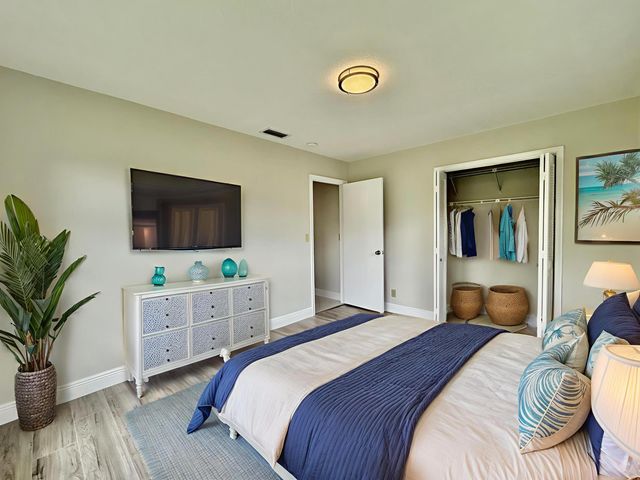 9890 Pecan Tree Drive B, Boynton Beach, FL 33436